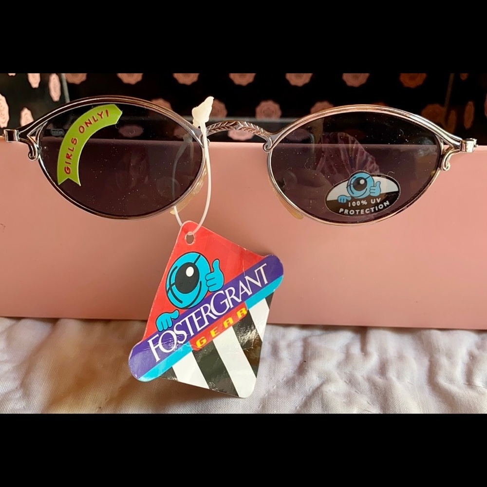 Foster Grant Girl’s UV Protection “Cherished” Sunglasses☀️NWT